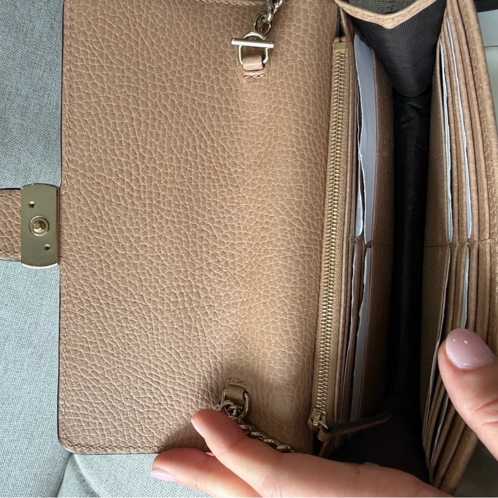 Gucci Pebbled Leather Crossbody in Tan with Gold Hardware - Picture 3 of 7
